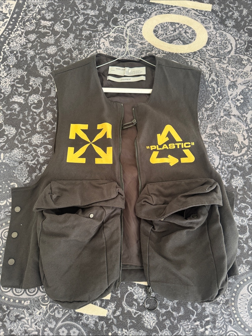 Off-White Black Vest with Yellow Arrow Graphics Virgil Abloh edition